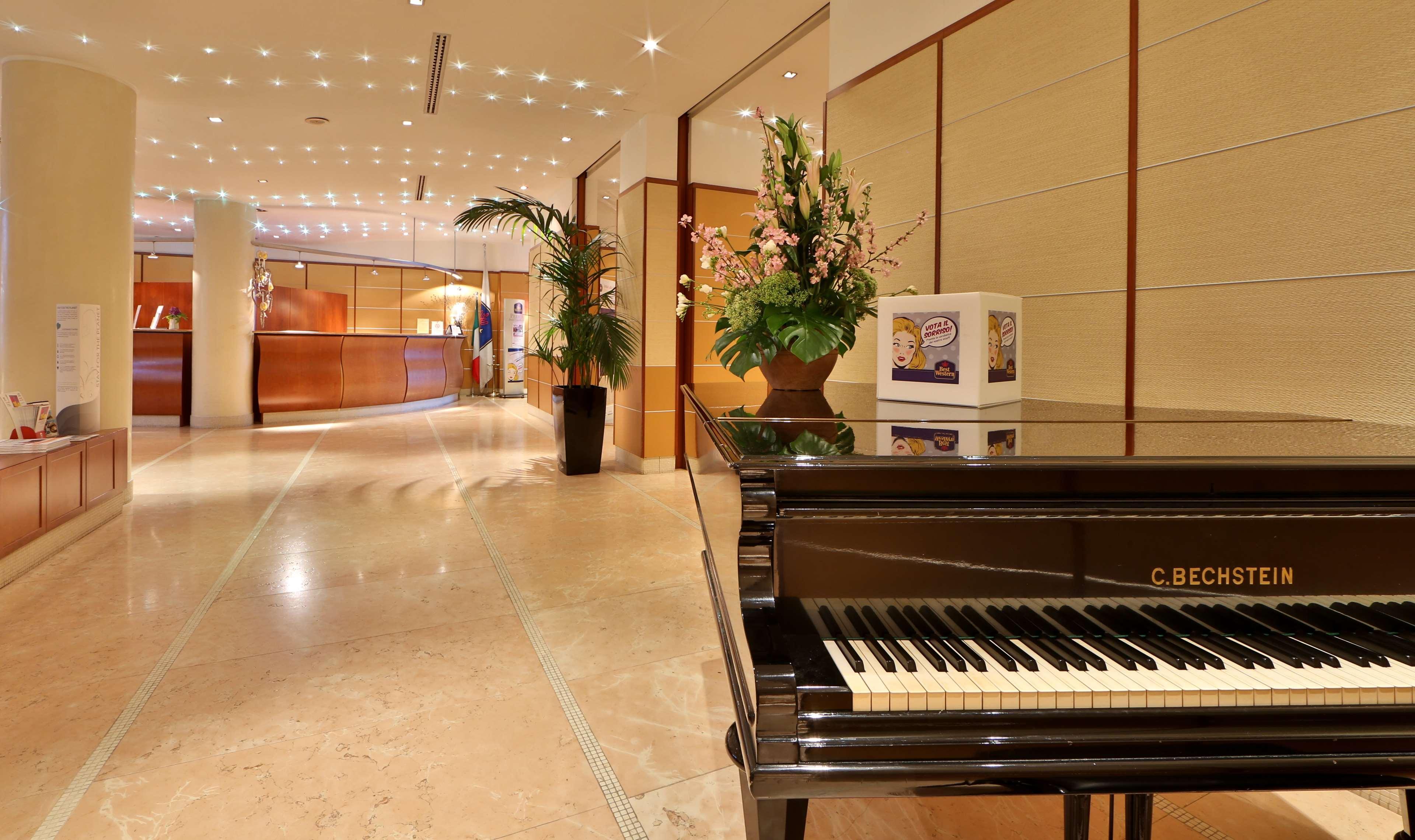 Best Western Hotel Cappello d'Oro Bergamo Exterior foto